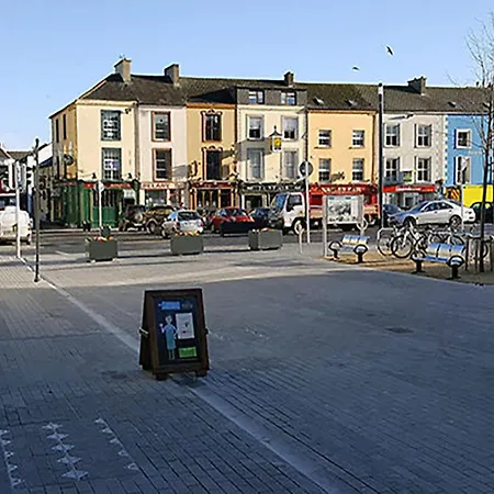 Tour House, A Country Escape Set In Natures Beauty *