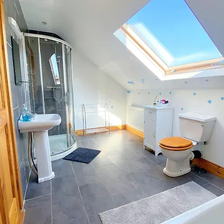 Tour House, A Country Escape Set In Natures Beauty *