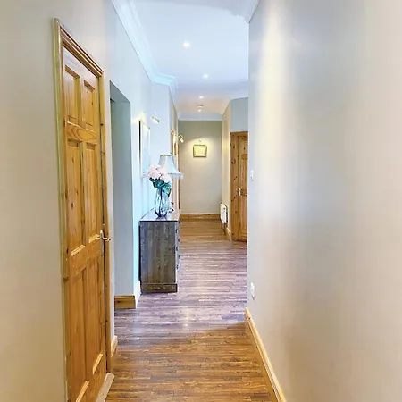 Tour House, A Country Escape Set In Natures Beauty Сasa de vacaciones Youghal