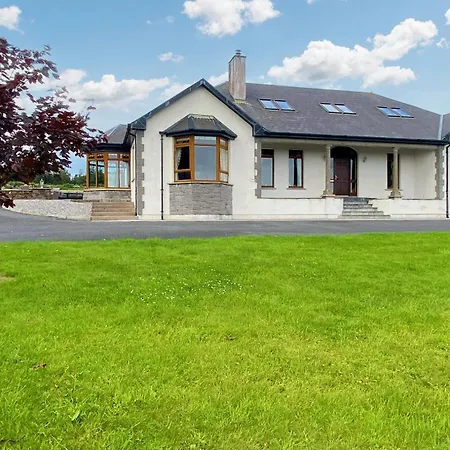 Hébergement de vacances Tour House, A Country Escape Set In Natures Beauty *