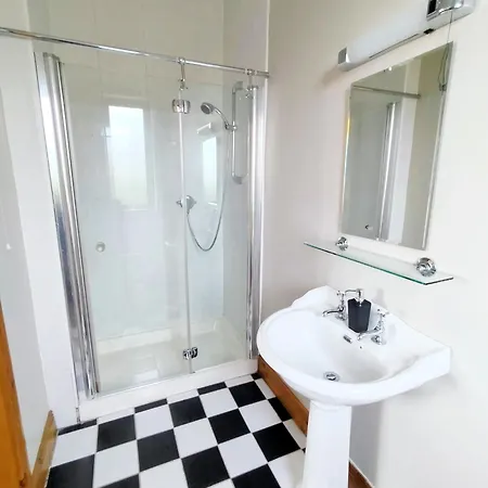 Tour House, A Country Escape Set In Natures Beauty בית נופש *