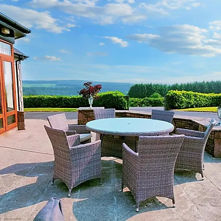 Hébergement de vacances Tour House, A Country Escape Set In Natures Beauty Youghal