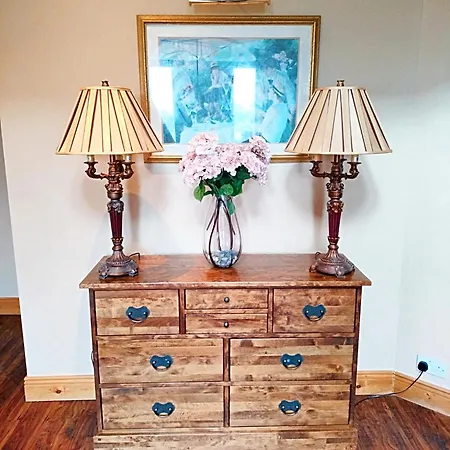 Tour House, A Country Escape Set In Natures Beauty יוגאל