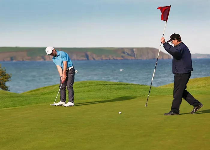 Tour House, A Country Escape Set In Natures Beauty Hébergement de vacances Youghal